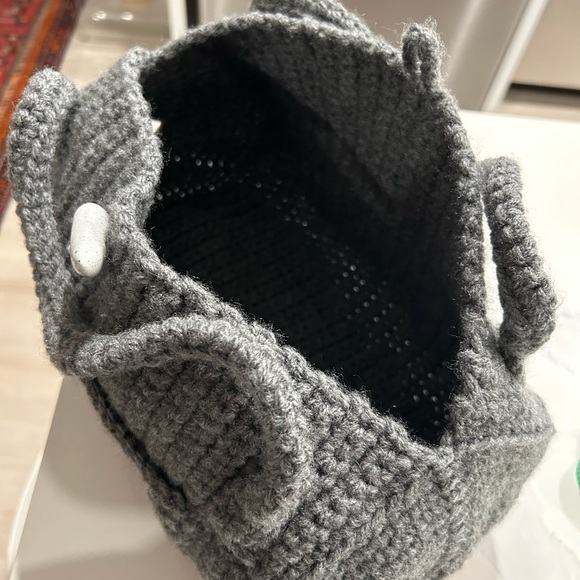 Artisan Crocheted Handbag - Picture 7 of 11